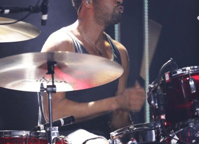 Drummer Jon Theodore onstage for Queens of the Stone Age. Photo: Lmsorenson.net