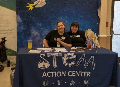 The STEM Action Center educates the community. Photo: Chay Mosqueda.